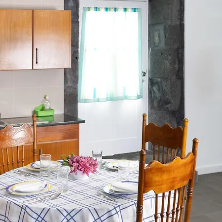 Casa Da Torre Sao Joao (Pico Island)
