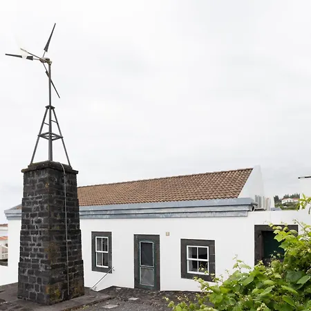 Casa Da Torre Sao Joao (Pico Island)