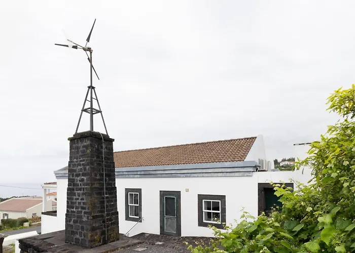 Casa Da Torre Sao Joao (Pico Island)